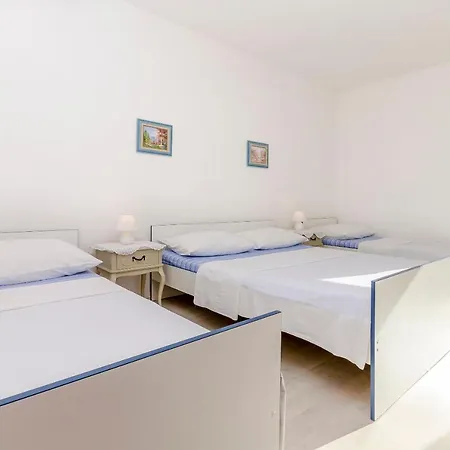 Tomislav Apartamento *