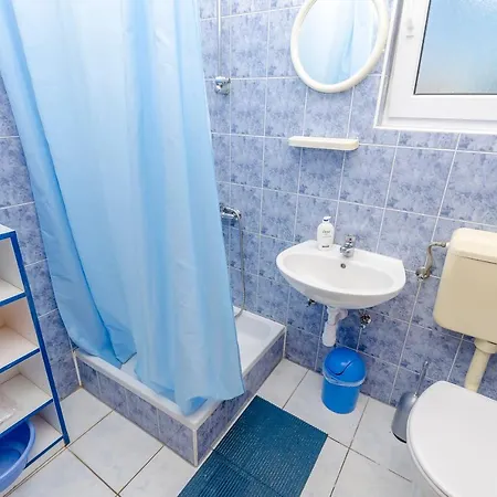 아파트 Tomislav 트로기르