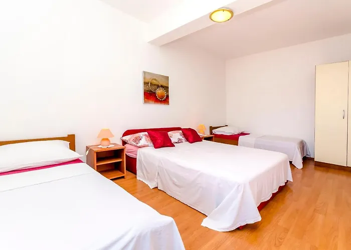 Tomislav * 特罗吉尔